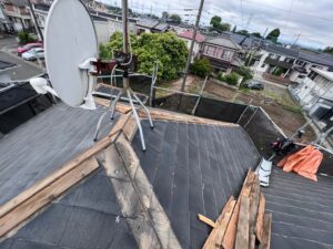 さいたま市緑区にて屋根修理（スレートから横暖ルーフにカバー工法）貫板