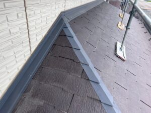 さいたま市浦和区にて屋根修理（スレートから横暖ルーフへのカバー工法）