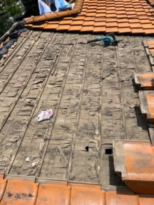 さいたま市大宮区にて雨漏り修理・屋根修理＜瓦屋根の葺き直し＞施工状況