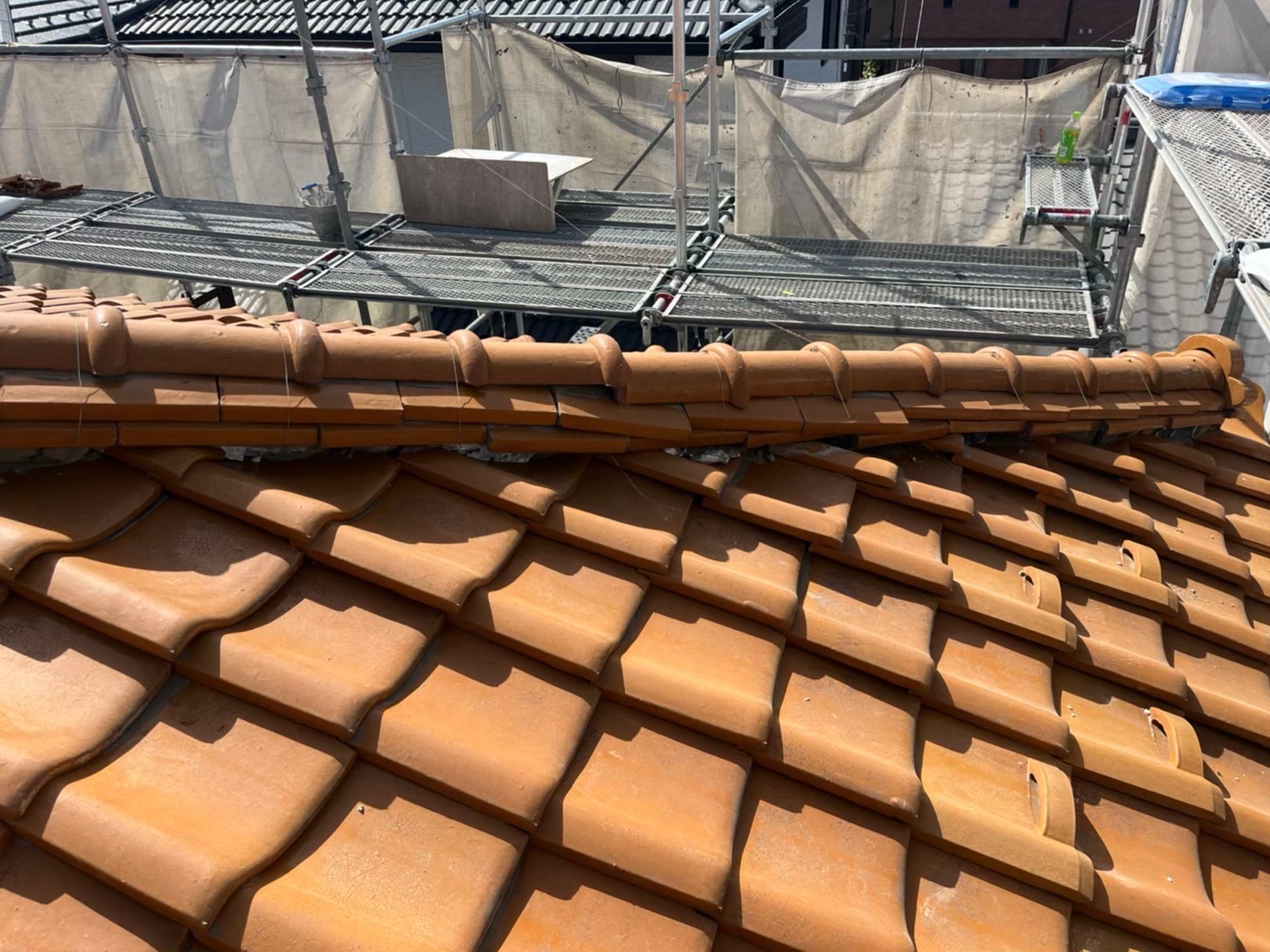 さいたま市岩槻区にて屋根修理〈瓦屋根の漆喰工事・積み直し工事〉の施工前写真