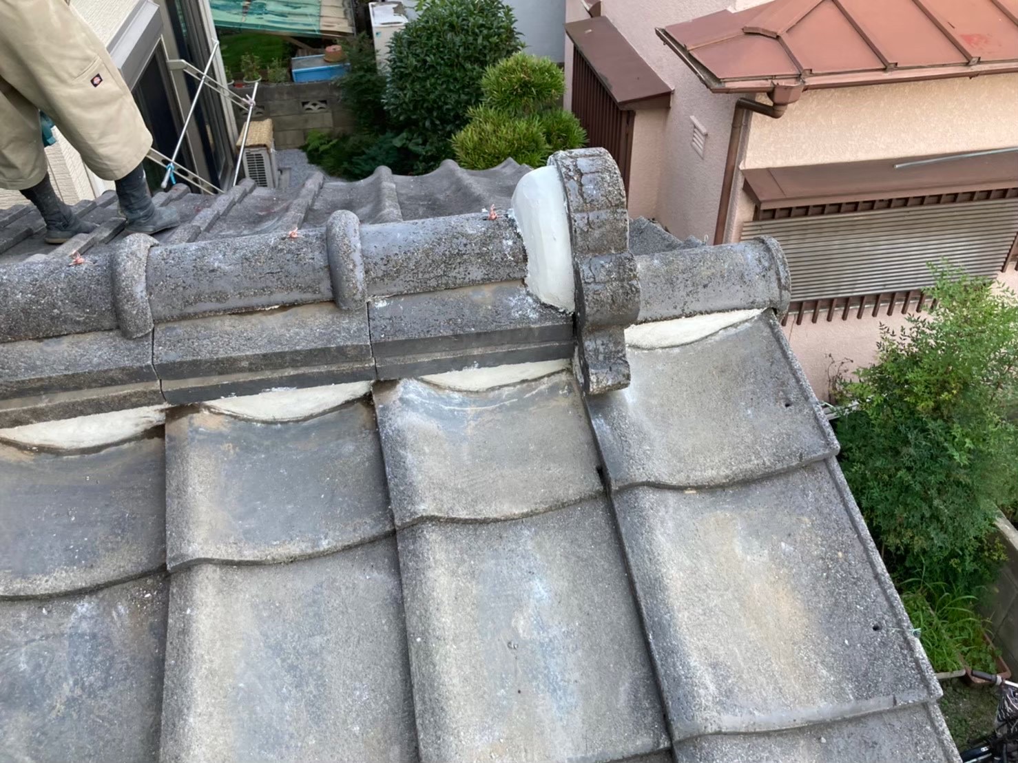 さいたま市岩槻区にて屋根修理＜棟瓦の積み直し・漆喰工事＞の施工後写真