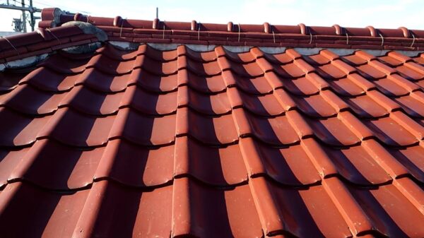 さいたま市緑区にて屋根修理〈瓦屋根の補修・漆喰補修〉の施工前写真