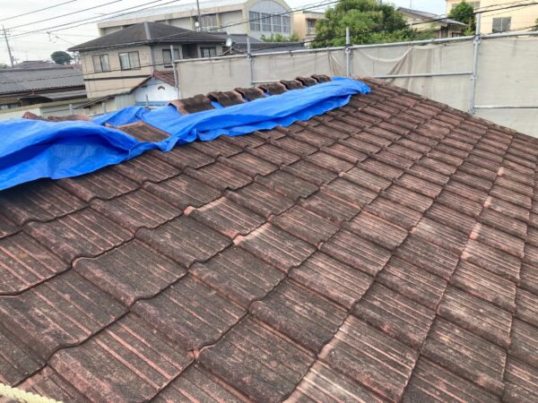 さいたま市中央区にて屋根修理〈瓦屋根の葺き直し〉の施工前写真