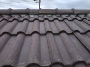 さいたま市岩槻区にて屋根修理〈築30年瓦屋根の棟積み直し工事〉