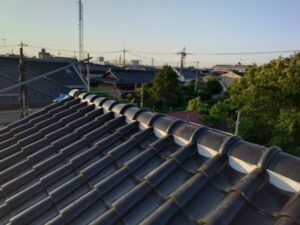 さいたま市見沼区にて屋根修理〈築30年瓦屋根の漆喰・棟造り直し〉