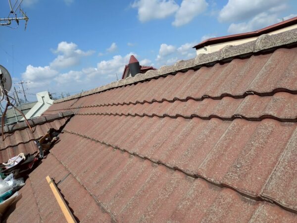 さいたま市大宮区にて屋根修理〈瓦屋根の棟造り直し〉の施工前写真