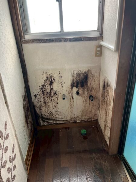 さいたま市大宮区にて洗面台の交換・リフォーム工事の施工前写真