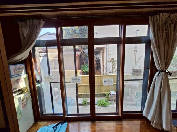 さいたま市岩槻区にて内窓二重サッシ設置工事〈窓リフォーム補助金活用〉の施工後写真