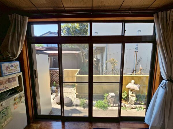 さいたま市岩槻区にて内窓二重サッシ設置工事〈窓リフォーム補助金活用〉の施工前写真